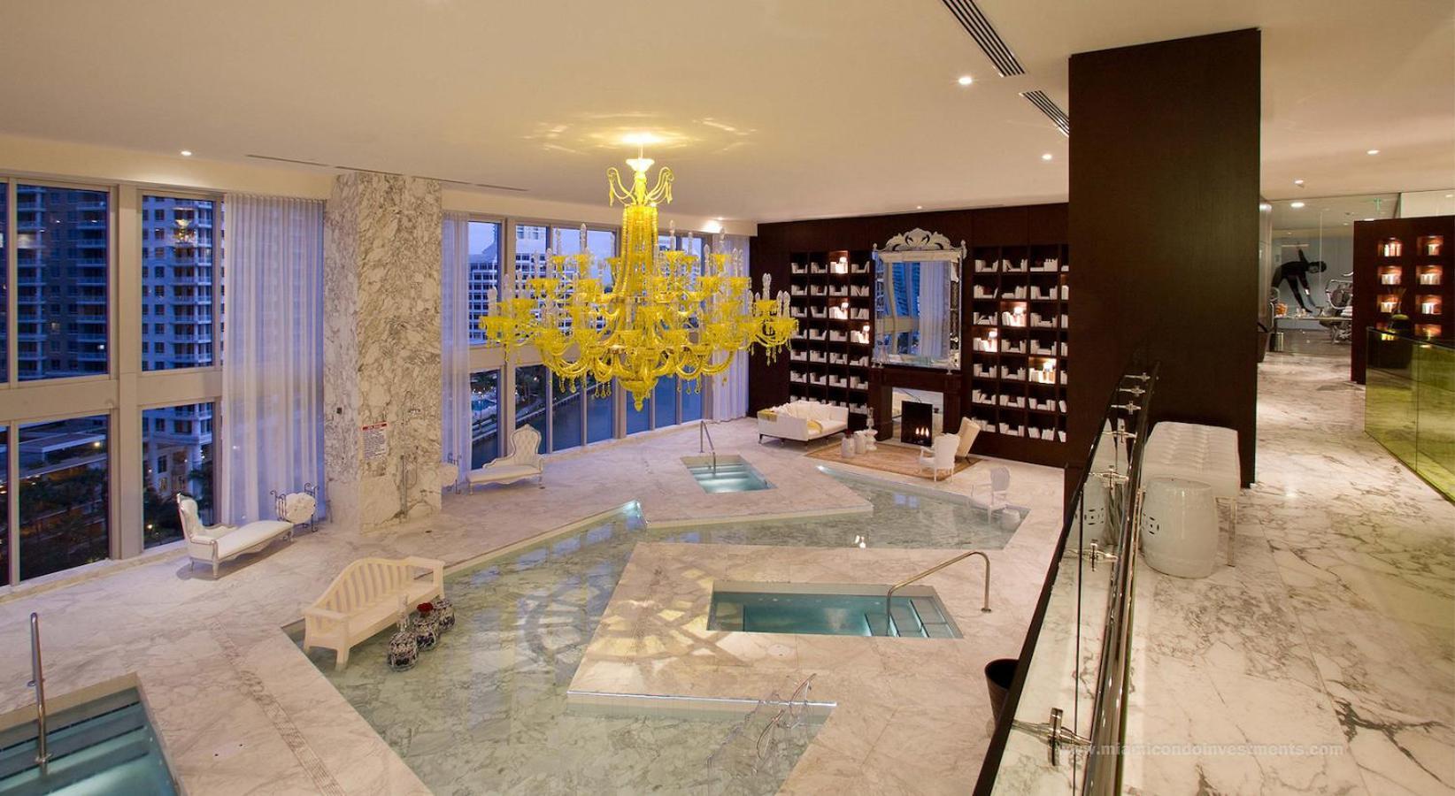 Luxurious Condo At Icon With Views Miami Luaran gambar
