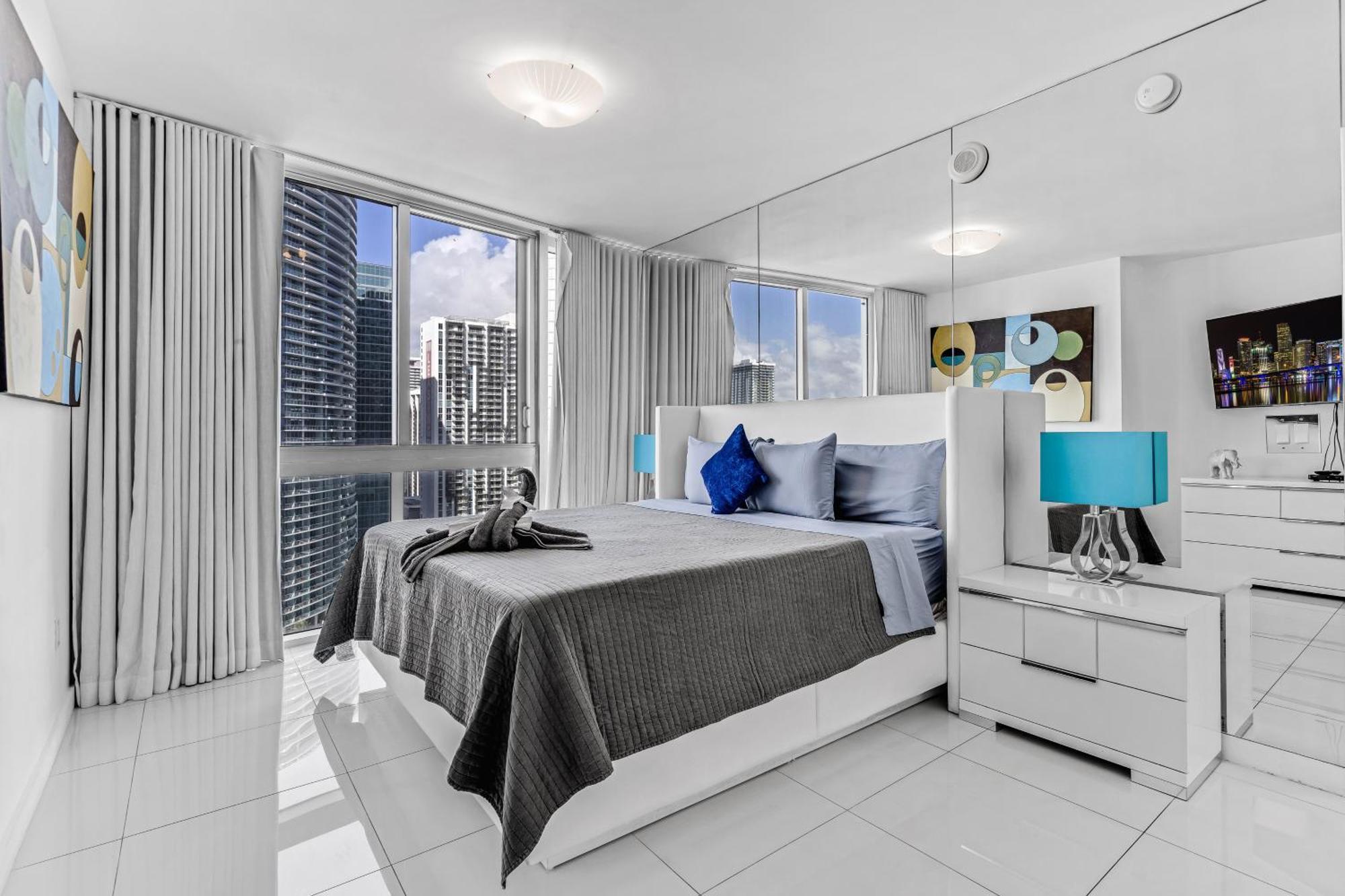 Luxurious Condo At Icon With Views Miami Luaran gambar