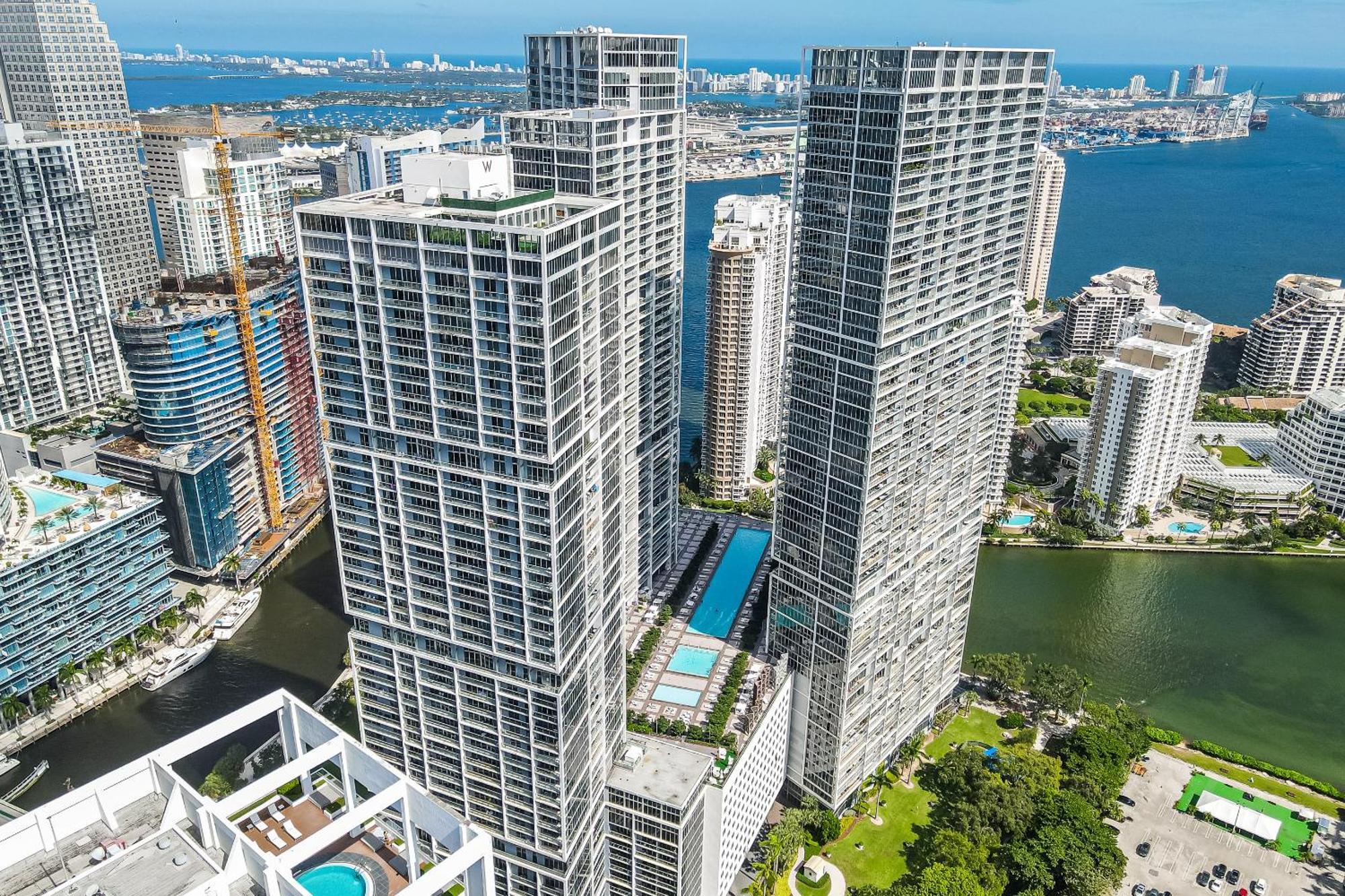Luxurious Condo At Icon With Views Miami Luaran gambar